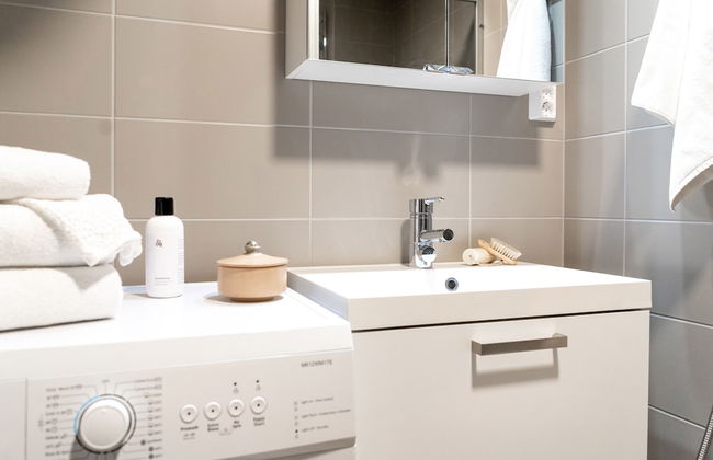 Bright studio by Logomo & Train station - Foto 7