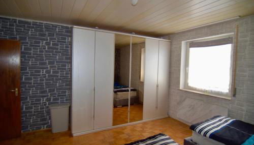 Ferienwohnung Kulmbach - Foto 2, wardrobe