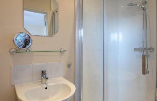 Heddwch - Beach House in Heart of Broad Haven for 14 - Photo 22