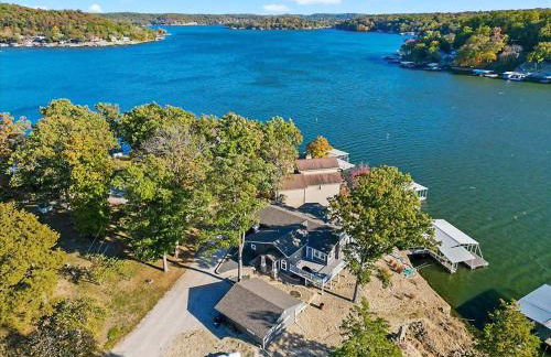 Grand Getaway with Private Dock near Coconuts - Foto 20