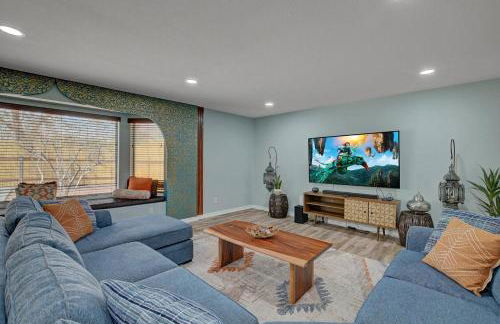 Buddha Mansion Luxury Resort - 8BR Modern, HotTub, Huge pool, Sauna, BBQ grill, Game Room - Foto 16