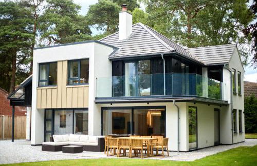 Arden House - Luxury Home with Hot Tub - Games Room - Fire Pit - Photo 19