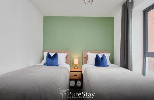 Stylish 5-bedroom Manchester Retreat Sleeps 9 by PureStay - Foto 4