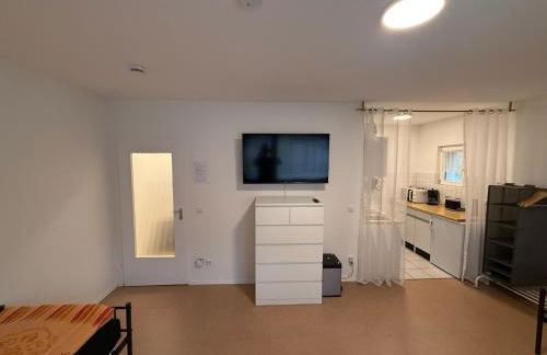 Nice and quiet studio apartment in a central location - Foto 4