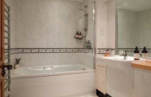 Deanshaugh - Seasgair Lodges - Foto 7