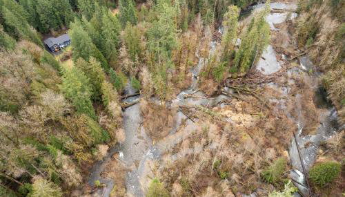 Updated Large River Front Home with Hot Tub - Foto 3