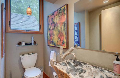 Steps to the Ellis River - Luxe, Hot Tub, Game Room - Foto 66