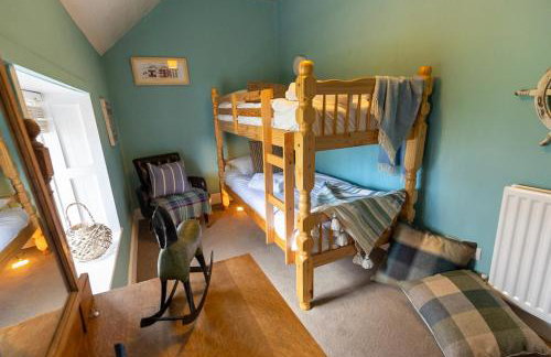 Church Cottage by Coast & Country Stays - Foto 40