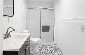 Beautiful 4Bedroom Retreat Close to Niagara Falls Your Home Away from Home - Foto 19