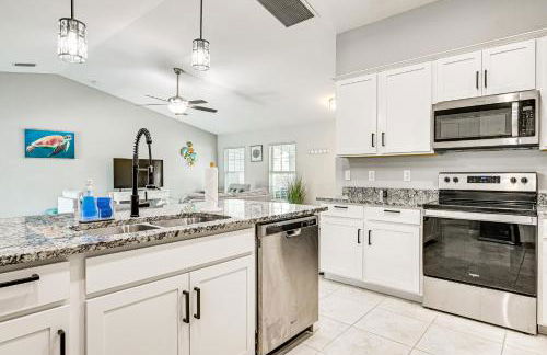 Saltwater Pool and Game Room Gulf Coast Retreat - Foto 11