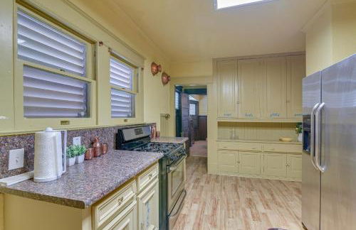 Less Than 1 Mi to Beach Group Getaway in Galveston! - Foto 5