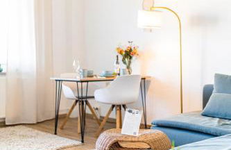 Große Wohnung mit Balkon, Waschmaschine und Smart TV - Foto 1