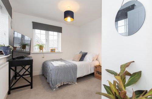 Sleeps 8, off-road parking for 3 cars, pet friendly, welcome hamper - Foto 4