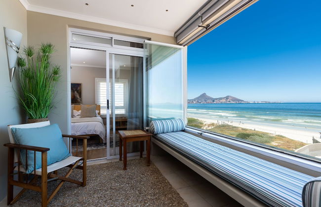 Lagoon Beach Penthouse - Photo 1