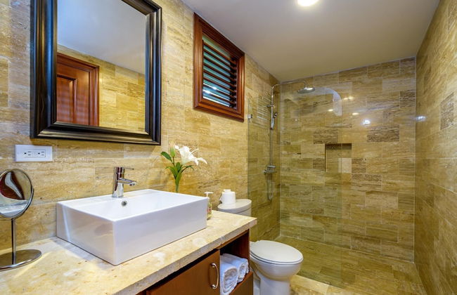 Casa de Campo Villa Luxurious Property up to 12 People With Pool Jacuzzi BBQ Golf - Photo 29