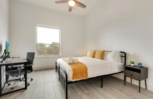 Modern 2BR I Gym I Parking I Workspace - Foto 12