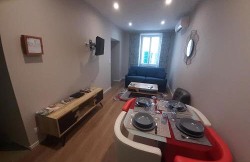 4 Apt T2 50 à 60 M2 déplacement "PRO" ou "couple avec enfants" Les Hauts De Bourg " - Foto 1