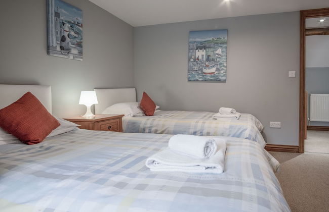 Rose Coach House - 3 Bedroom Cottage - Pendine - Foto 25