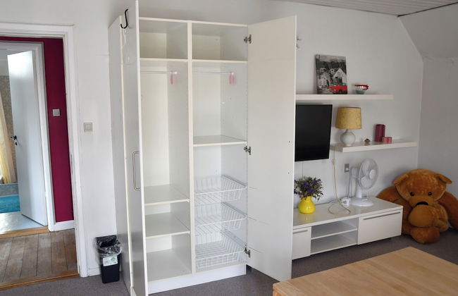 Lovely Town Apartment - Sleeps 5, Parking & Garden - Foto 15