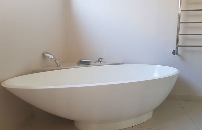 House Havana Camps Bay - Photo 24