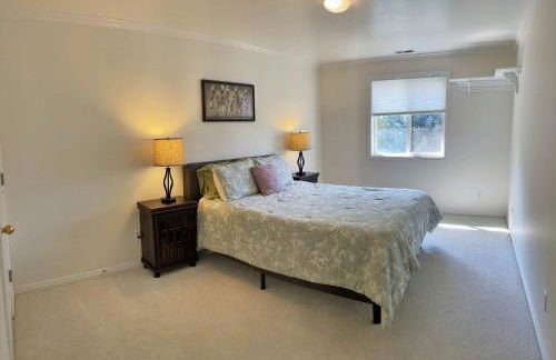 8-Bedroom Home Near the Foot of the Rocky Mountains - Foto 20