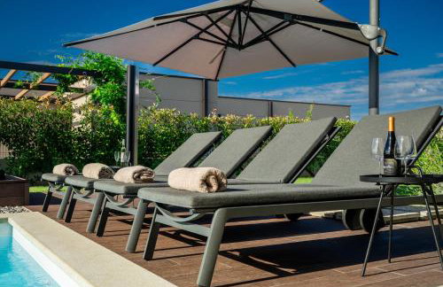 Villa Daleo with heated pool and jacuzzi near Porec - Foto 3