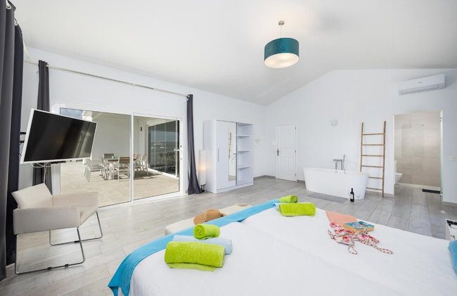 The View in T as With 4 Bedrooms and 4 Bathrooms - Foto 121