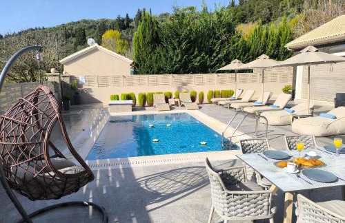 Luxury Villa Matzourana with Private Pool - Foto 33