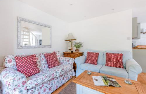 Candlewick Cottage - Photo 4