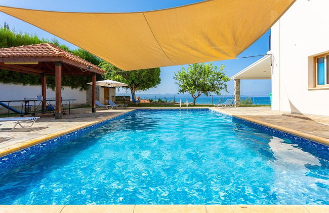 Villa Argaka Sunset Large Private Pool Walk to Beach Sea Views A C Wifi Eco-friendly - 2760 - Foto 39