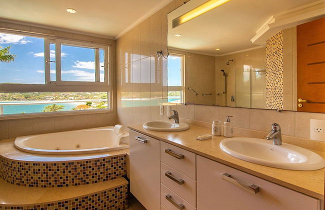 Maravilhosa Mansão em Frente à Praia - Foto 26