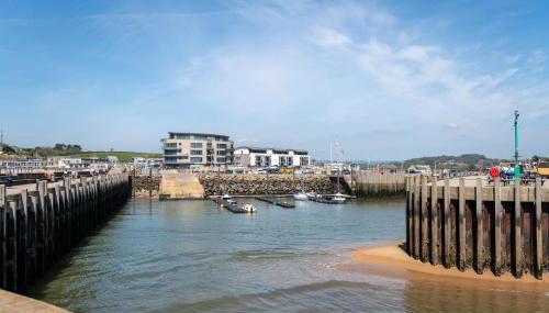 NEW Beachfront Apartment slps 4, West Bay, Dorset - Foto 5