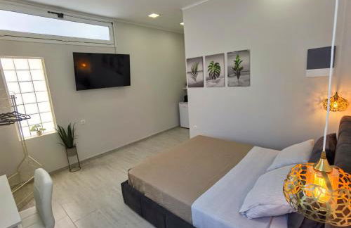 Elia Room & Garden II - Photo 2