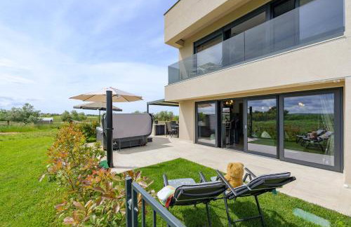 Luxury Apartments BRIGITTA with whirlpool in Umag - Photo 32