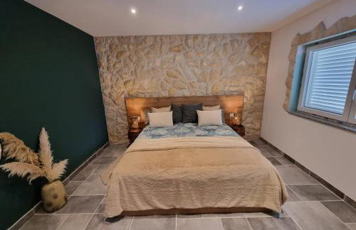 Apartments Suha Punta - Villa Babalonija - Photo 6