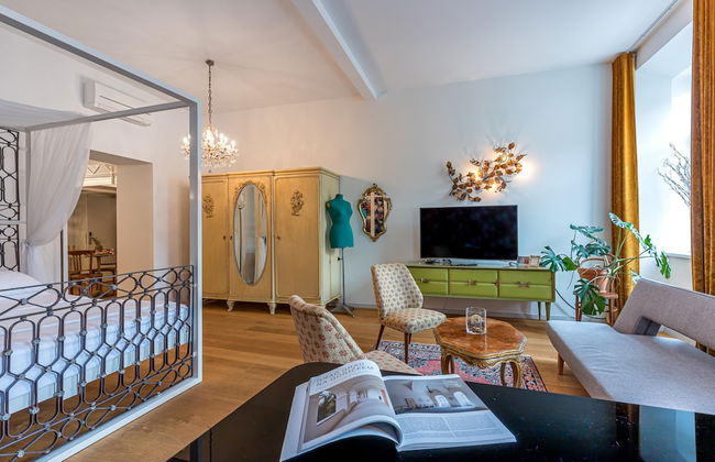 Tromostovje IV In Heart Of Ljubljana - Photo 17