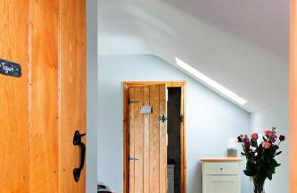 Finest Retreats - The Welsh Farmhouse - Foto 37