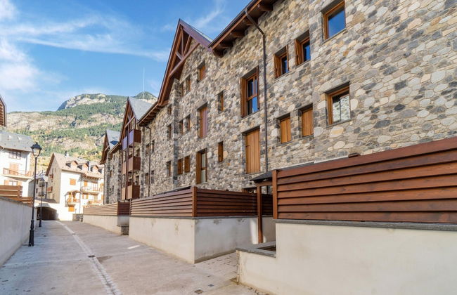 Stone Home in Benasque Near Scenic Lake - Foto 31