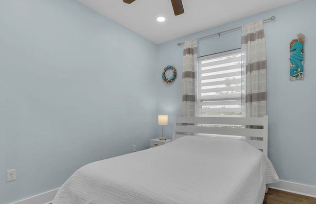 3BR Home /beach Access/spacious Deck/zoo Across - Foto 4