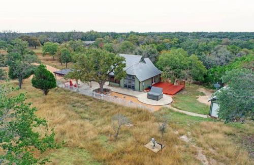 Hill Country Cabin with hot tub and dog friendly - Foto 59