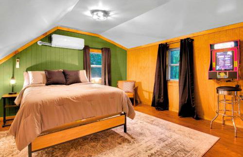 Meadow Retreat - Hot Tub, Fire Pit & Games - Photo 35