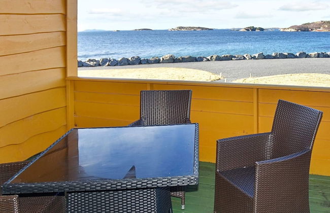 6 Person Holiday Home in Aukra - Foto 1