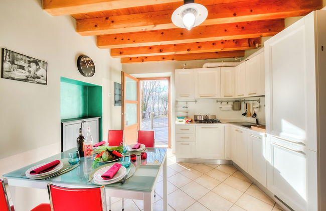 Faby House On Hilly Area And Lake View - Foto 10