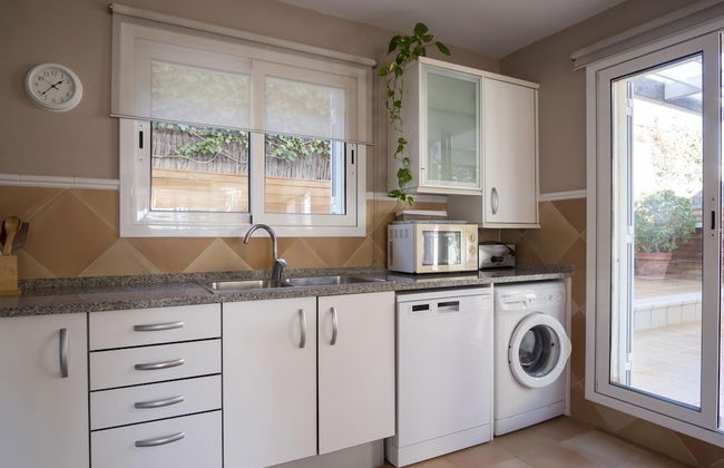 Elegant Villa in Calafell With Swimming Pool - Foto 1