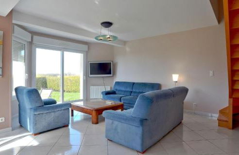 4 Bedroom Awesome Home In Courtils - Foto 4