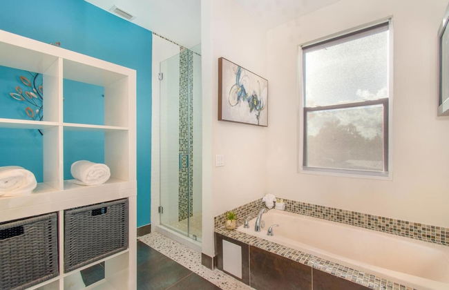 Dream House 5 Bedroom w/ Amazing Heated Pool - Foto 37