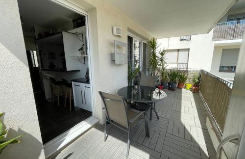 « Le lumineux » proche tramway/centre Montpellier - Photo 25