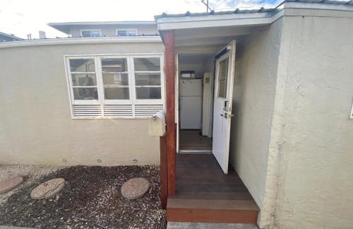 Midtown Charm: 1BR Urban Pad - Foto 4