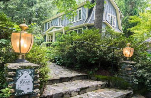 Historic 4BR Colonial with Pool Table and Fire Pit - Foto 41