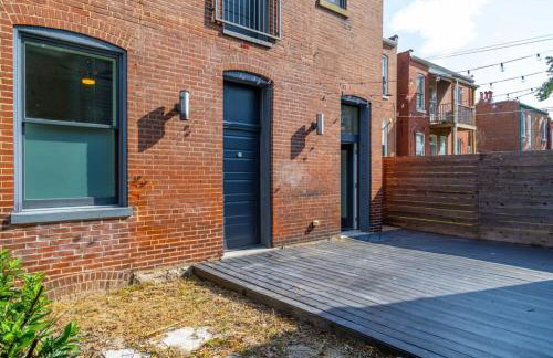 Gorgeous 5BR Storefront Home ABODEbucks - Foto 47